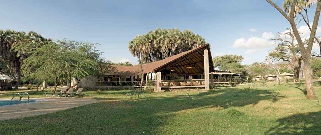 Ashnil Samburu Camp Hotel Restaurante foto